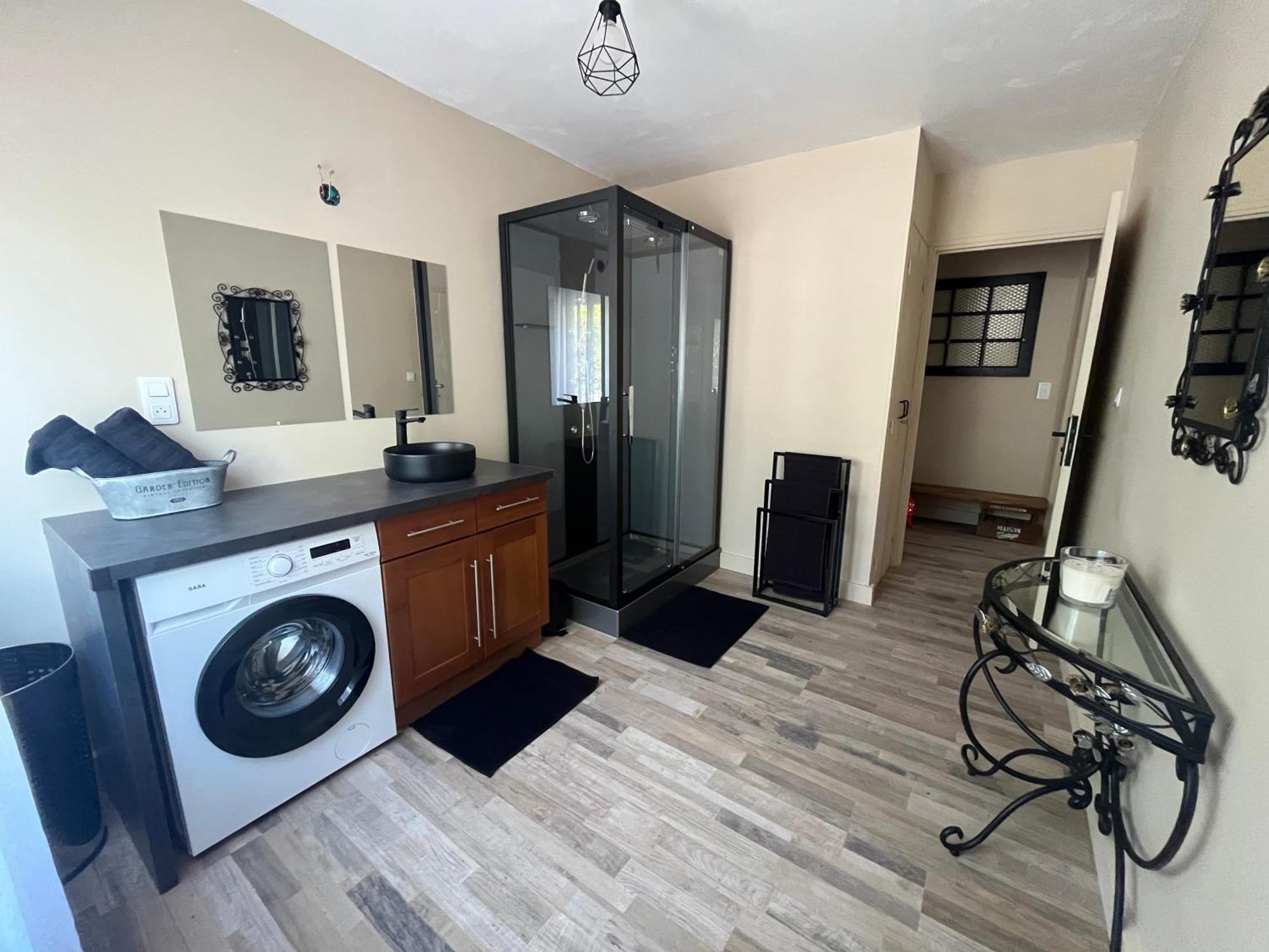 Appart Hotel Les Fleurs Ales Ngoại thất bức ảnh