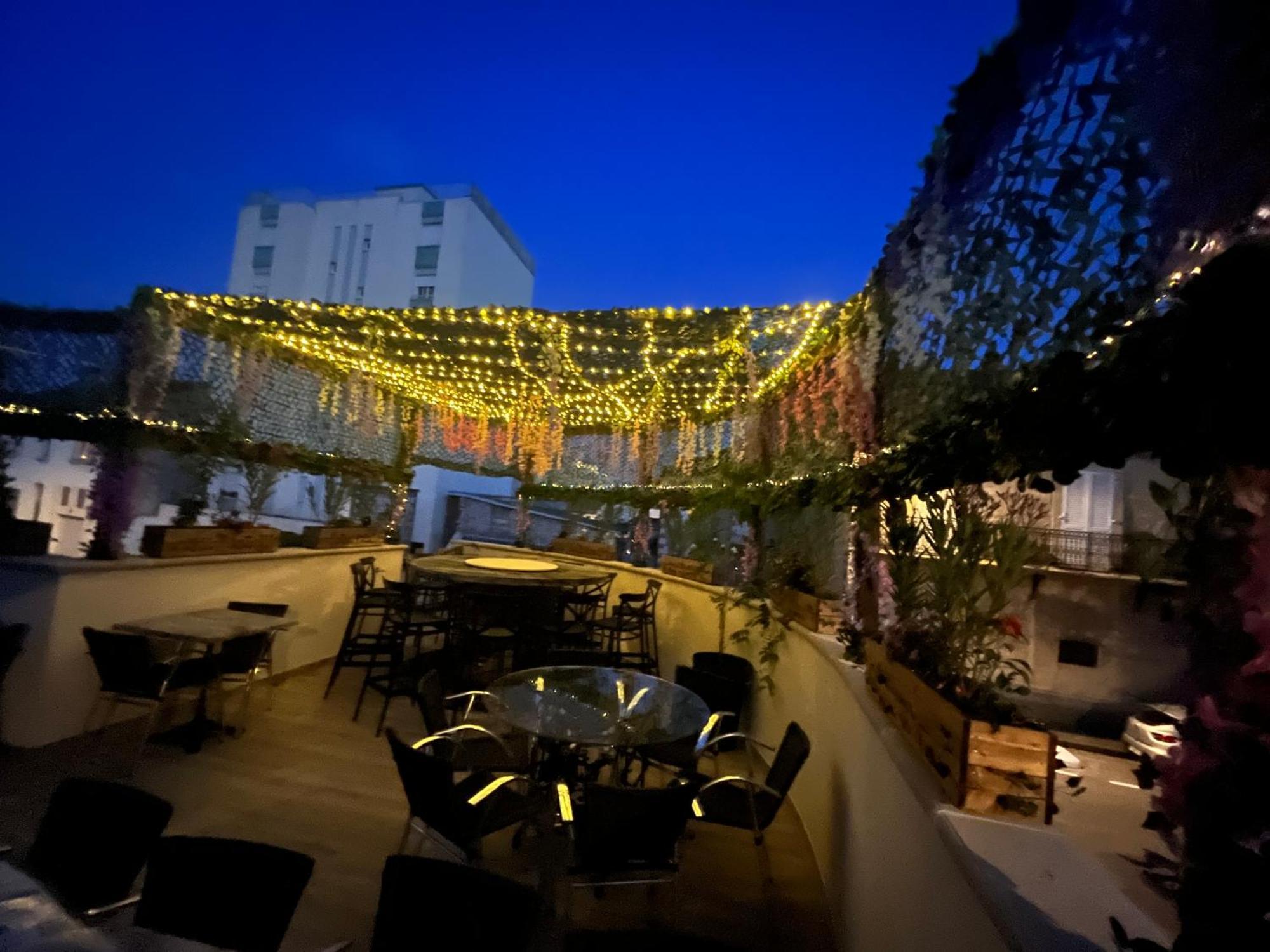Appart Hotel Les Fleurs Ales Ngoại thất bức ảnh